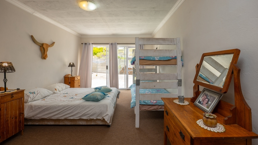 3 Bedroom Property for Sale in Struisbaai Western Cape